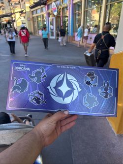 DISNEY LORCANA TCG: 2026 D23 Expo 6 Card Collection Set