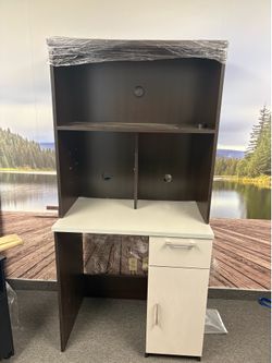 Office work station with storage