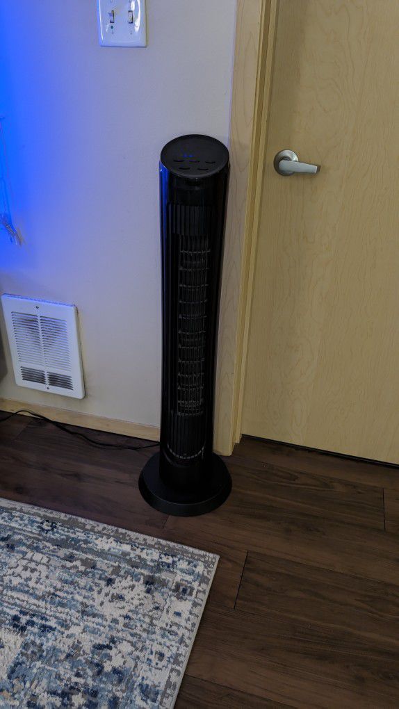 Omnibreeze Tower Fan With Remote