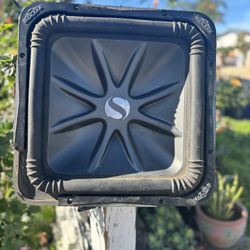 PRICE NEGOTIABLE Kicker Solo-Baric L7S square car subwoofer. 