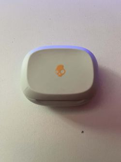 Skull Candy Bluetooth Earbuds