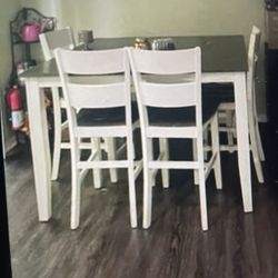 Dinette Set