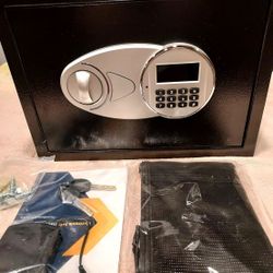 Safe For Valuables 3 Ways To Open Gun Rack LED Light BNIB Never Used