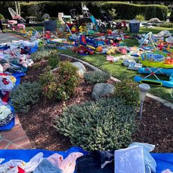 Huge Backyard Sale This Weekend! Friday Saturday And Sunday