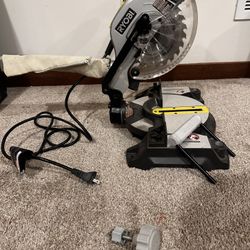 Ryobi 10 in. Compound Miter Saw with 10 IN. COMPOUND MITER SAW-