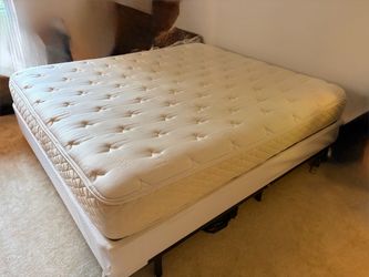 California King Size mattress and boxspring