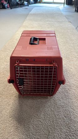 Hard side pet carrier