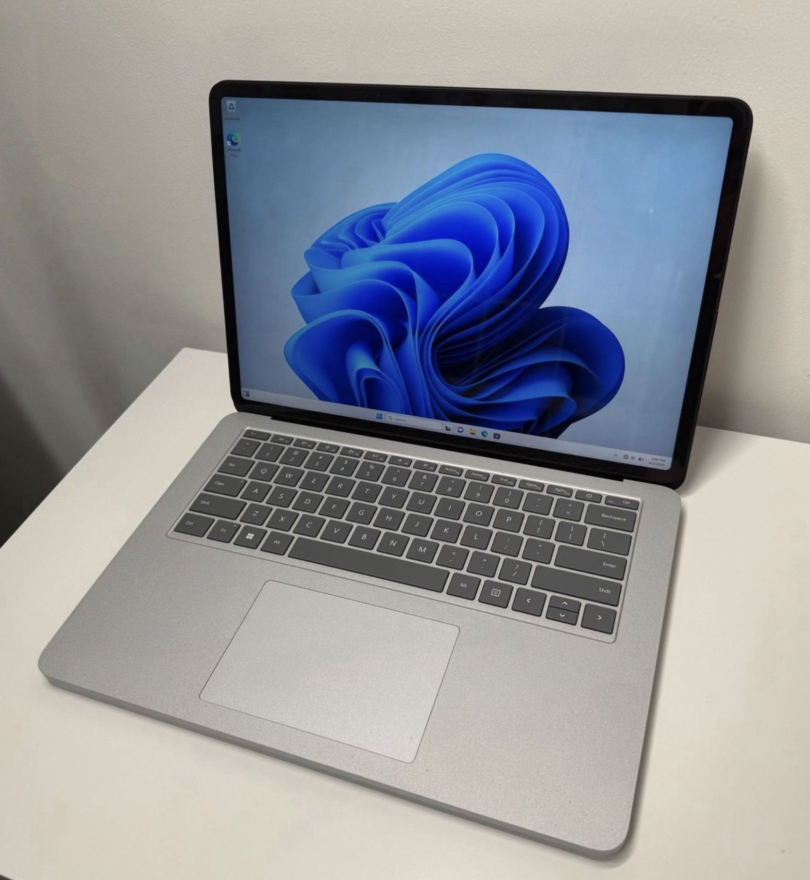 Microsoft Surface Studio 14.4 Core i7 32Gb 1Tb RTX 3050Ti