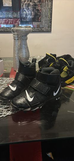 Size 3 Cleats Nike
