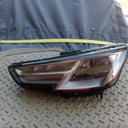 2019 Audi A4 Headlight Driver Side 