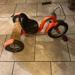 Toddler trike Swanson