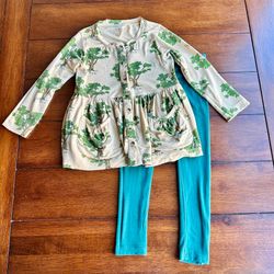 Kate Quinn Pooh & Tree Top and Legging Set | Size 3T