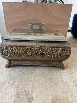 Ornate Decorative Trinket Box with Lid