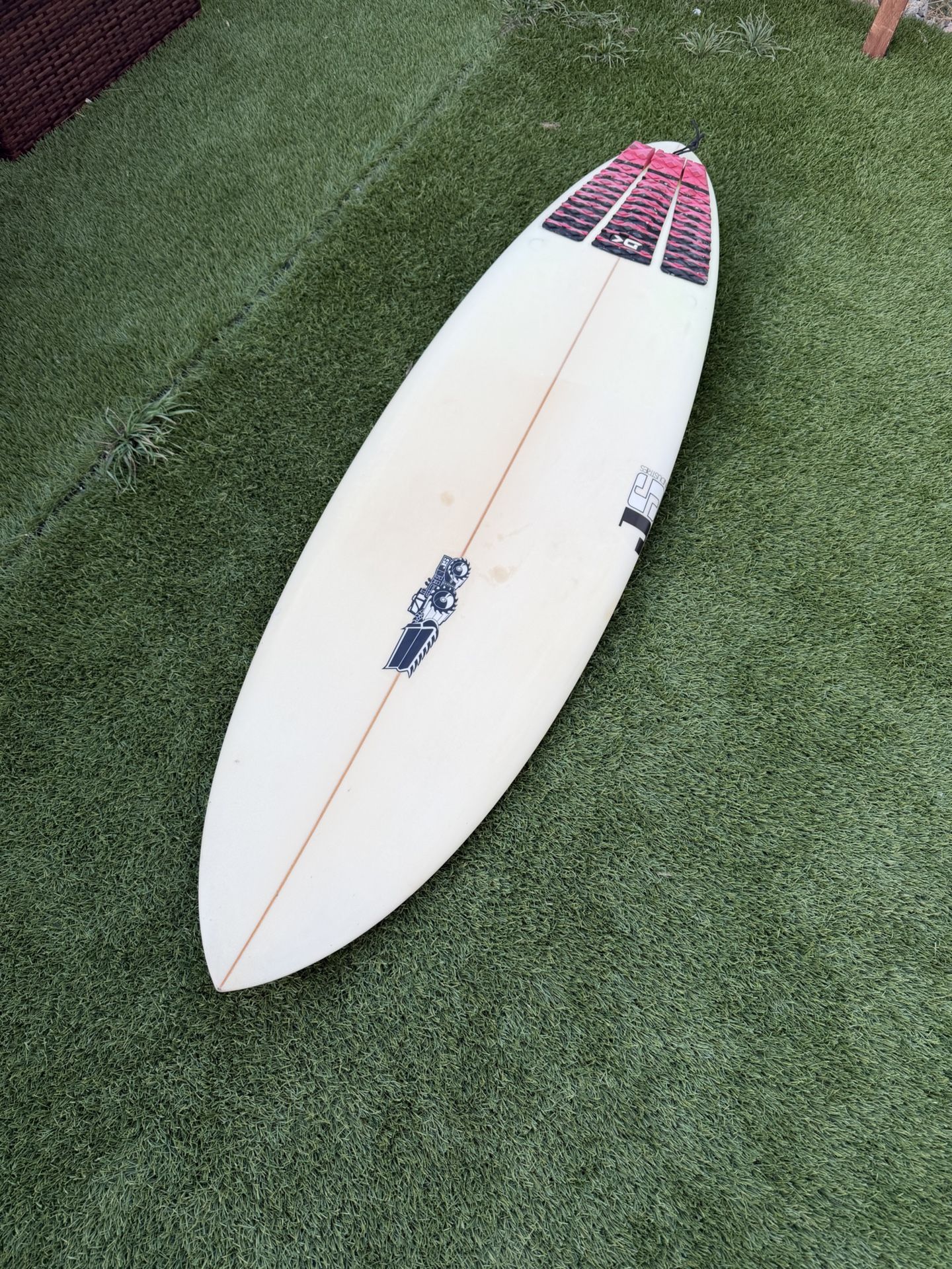 JS 5'8ft Surfboard 