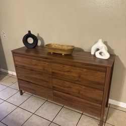 Brand New Modern Walnut 6 Drawer Dresser (Mid Century Style)