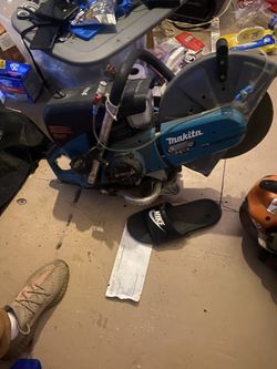 Makita Concrete Saw 