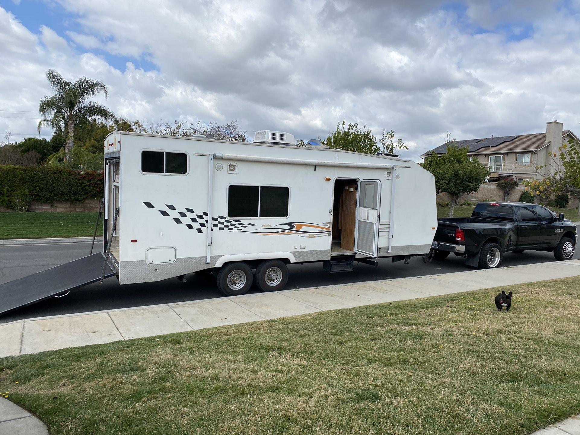05 Toy Hauler 17ft Garage Off road 