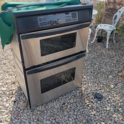 Whirlpool.   Open And  Microoven