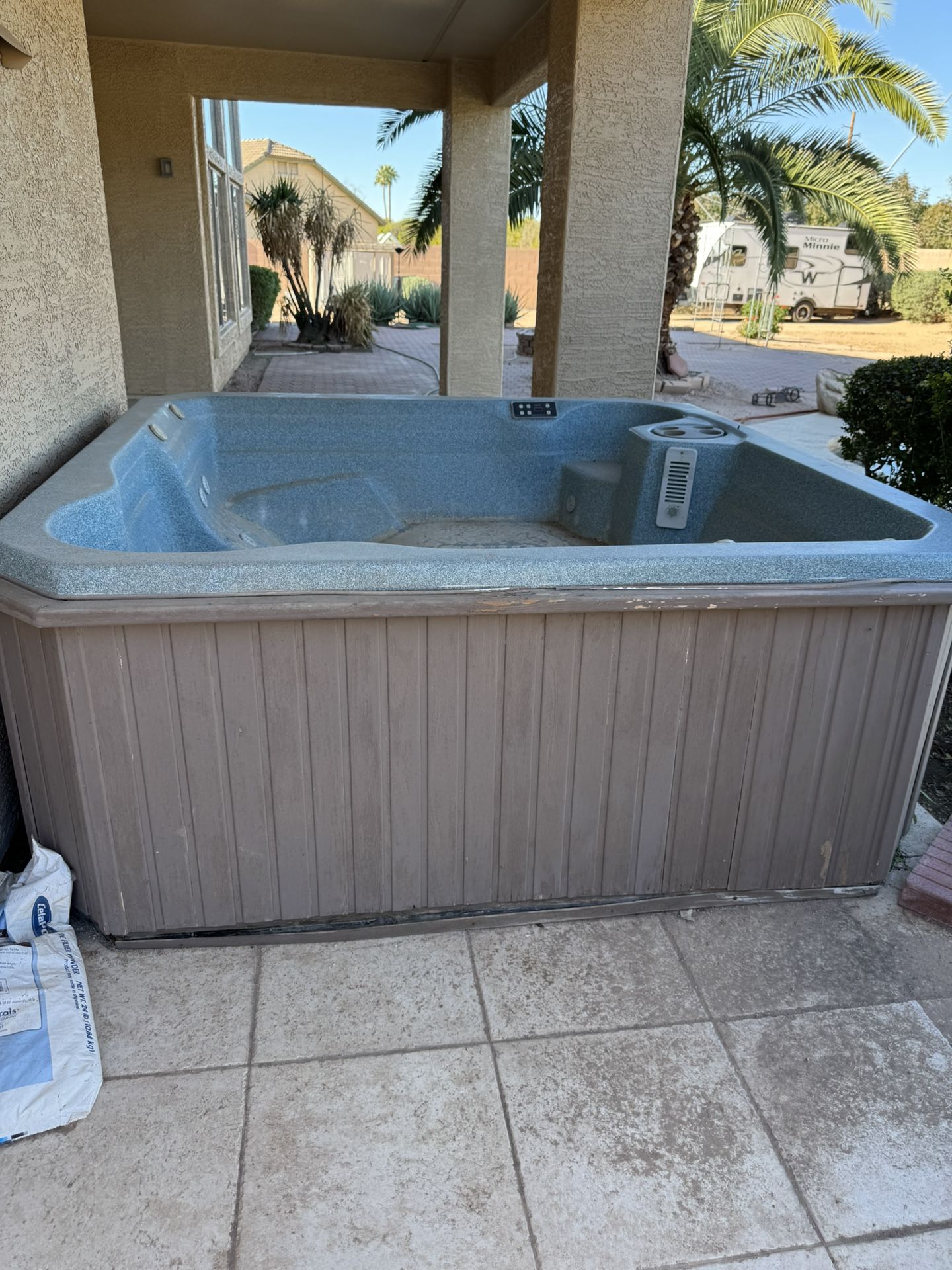 Hot Tub Spa For Free Jacuzzi