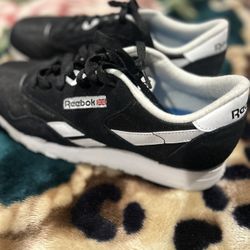 Men’s Reeboks 