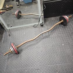 Curl Barbell With 15lbs Total Weights On Each Side