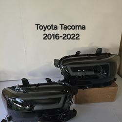 Toyota Tacoma 2016-2023 Headlights