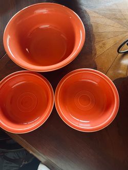 Fiesta serving bowl and 2 cereal bowls