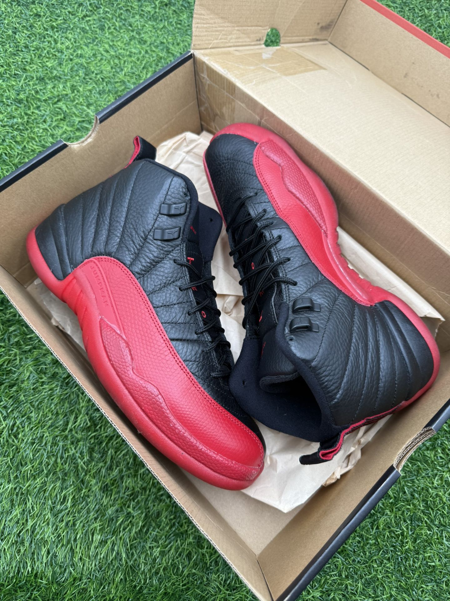 Jordan 12 “Flu Game” OG Size 8.5
