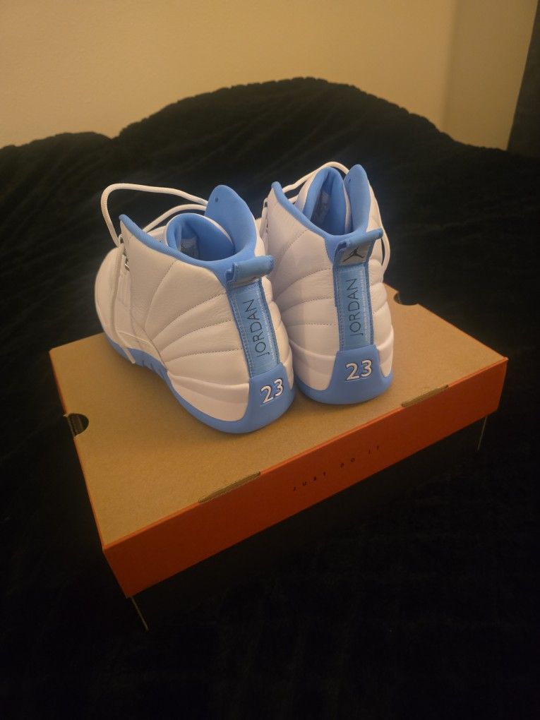Jordan 12 University Blue
