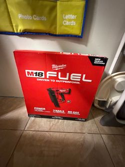 M18 21 Degree Framing Nailer