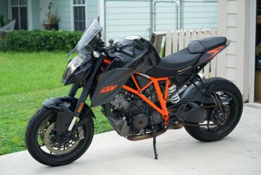 KTM Superduke 1290r - 2015