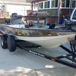 2005 17  Ft Ranger Bass Boat