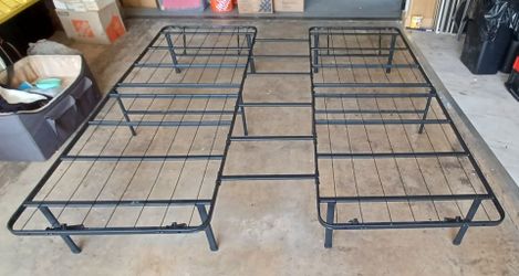 King/Queen Metal Bedframe