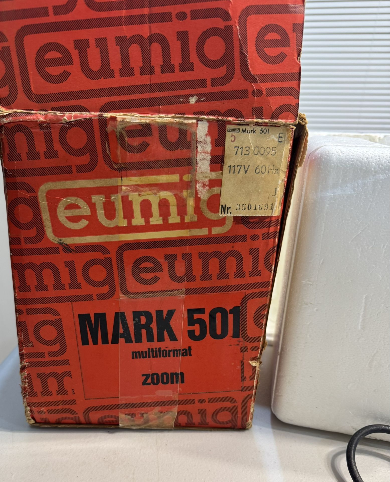 Eumig Mark-501 Super-8 Film 8mm Projector (Tested/Working)