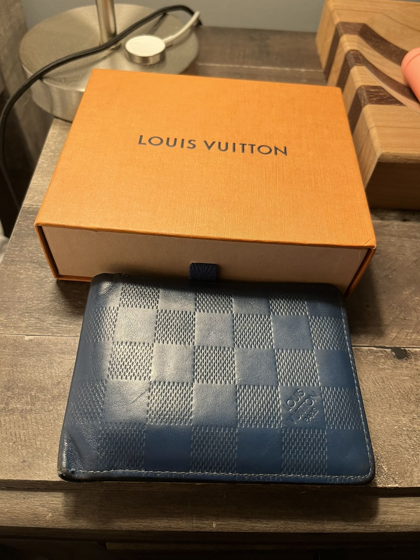Authentic Louis Vuitton Wallet Blue for Sale in San Clemente, CA - OfferUp