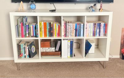 Bookshelf