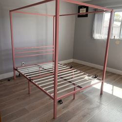Canopy Bed Full Size