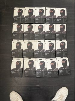 Ski mask