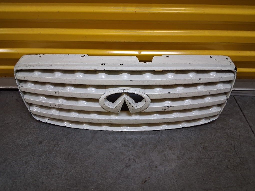 Infiniti Fx35 Grille 