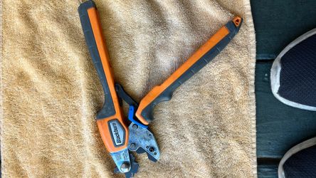 Crimper/compression tool