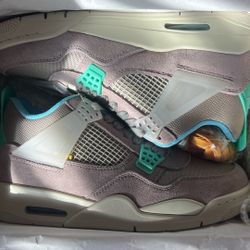 Air Jordan 4 Retro SP “Taupe Haze” - Size 11 (US)