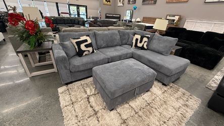 SECTIONAL WITH OTTOMAN