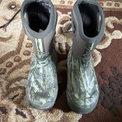 Boys Rain boots 