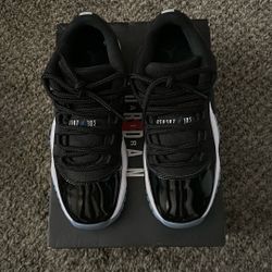 Jordan 11 Lows 