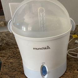 Munchkin Steam Guard Electric Bottle Sterilizer