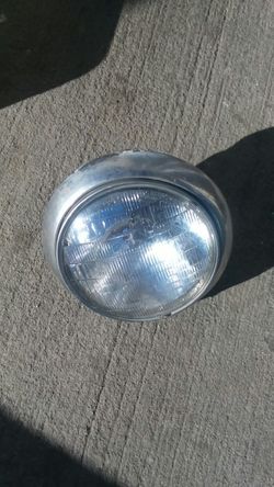 1950s Automobile Headlight Assembly