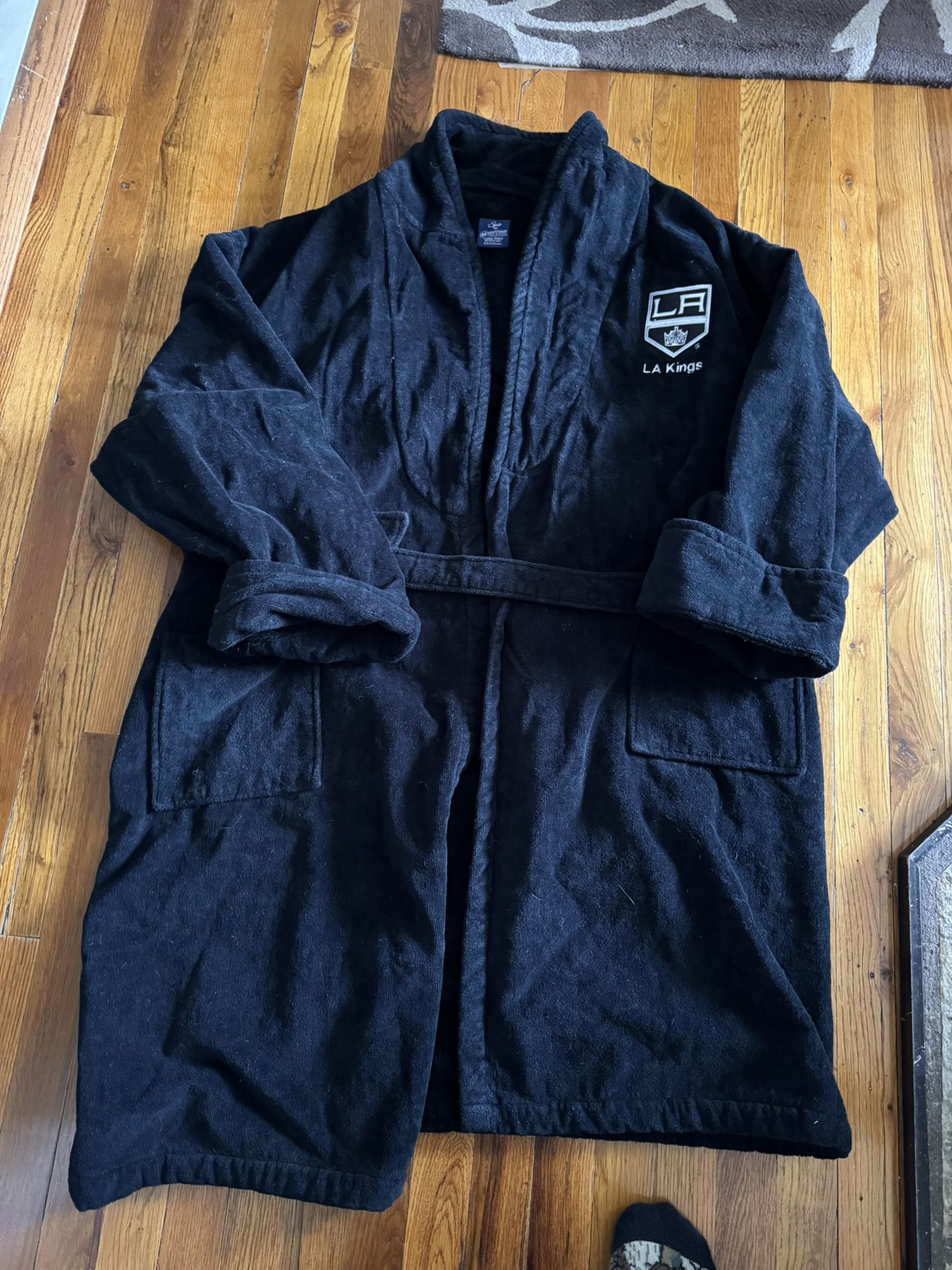La Kings Robe