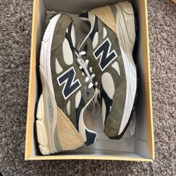 New Balance 990 V3 Olive Made In The USA 8.5 Men’s 