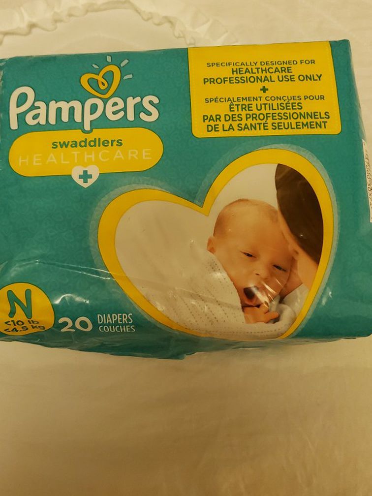Newborn Pampers 20ct.