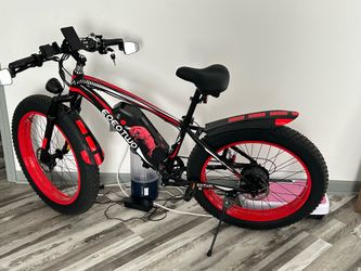 Custom 2026, 26  inch flat tire E bike 35 mph. 60 mile range